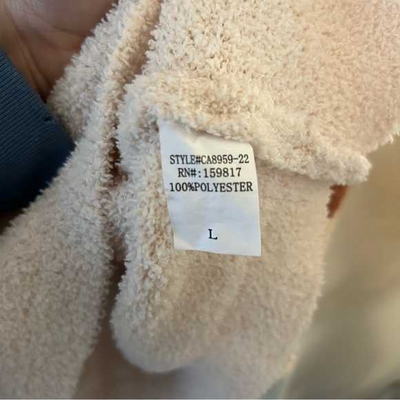 Altar'd state cropped sweater - Picture 3 of 5